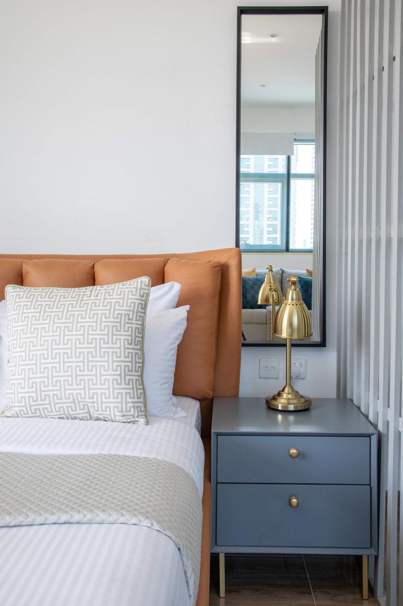 Frank Porter - Yacht Bay Dubai Ngoại thất bức ảnh